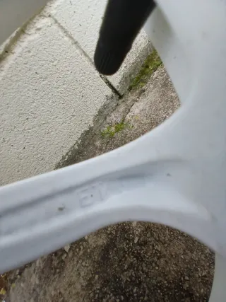 Llantas 16 4x108 Blancas(solo 2 unidades)