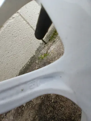 Llantas 16 4x108 Blancas(solo 2 unidades)