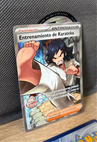 Carta Pokémon Entrenamiento de Karateka