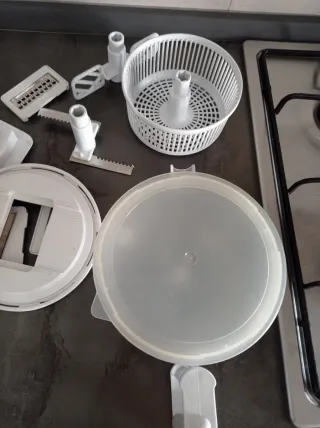 Robot da cucina manuale con accessori