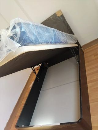 COLCHONES Y CANAPÉS NUEVOS