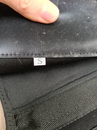 Correggi la postura della schiena con 8 magneti