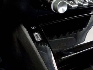 Peugeot 2008 BlueHDi 110 Allure 81 kW (110 CV)