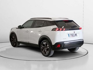 Peugeot 2008 BlueHDi 110 Allure 81 kW (110 CV)