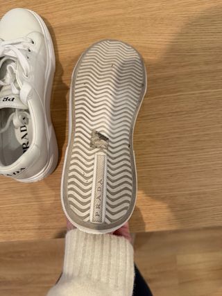 Zapatillas Prada Blancas