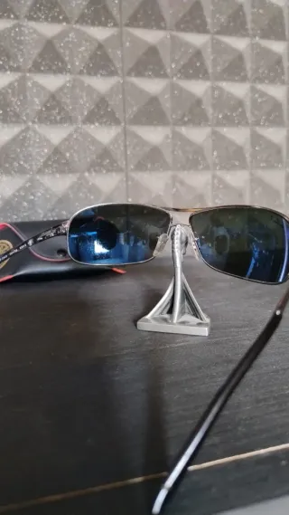 Ray-Ban Occhiali da Sole Neri e Argento