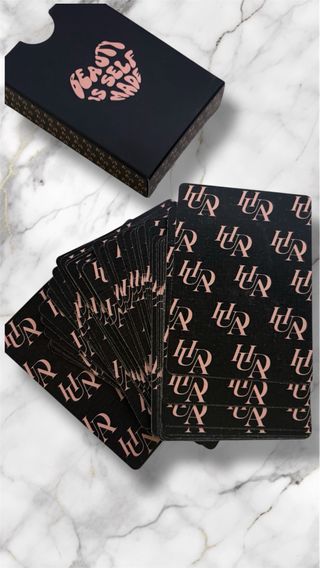 Juego de cartas Huda Beauty