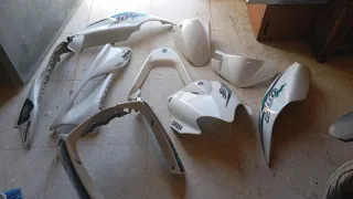 Carenado Yamaha Jog RR Blanco