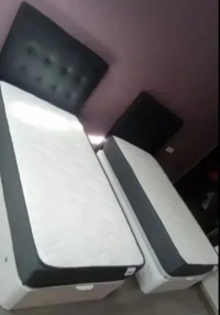 Liquidación de canapés y colchones