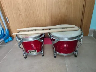Bongos Bergen Doble Rojo + 2 baquetas
