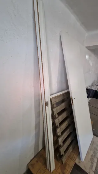 Puerta interior blanca 62,5cm x 203cm