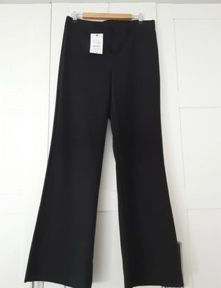 Pantalón negro Zara