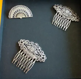 Conjunto Peinecillos Flamenca y agujilla Abanico