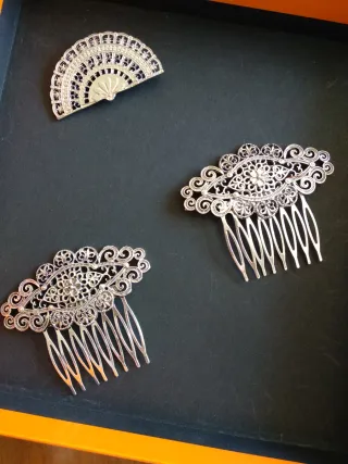 Conjunto Peinecillos Flamenca y agujilla Abanico