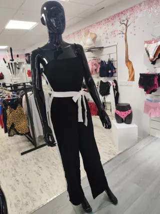 Maniquís para tienda de ropa