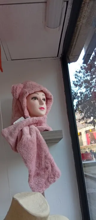 Maniquís para tienda de ropa