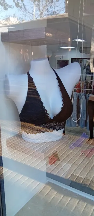 Maniquís para tienda de ropa