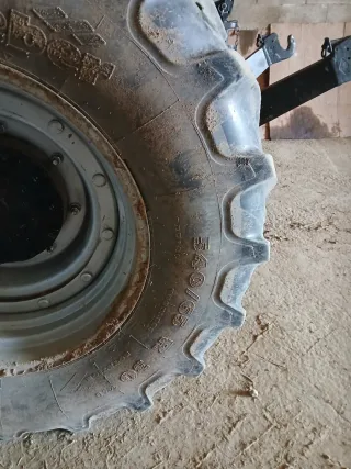 Neumáticos Tractor 650/65 R42 y 540/65R30