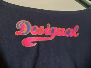 Maglia Desigual floreale nera multicolor