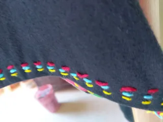 Maglia Desigual floreale nera multicolor