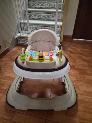 Andador bebé con juegos