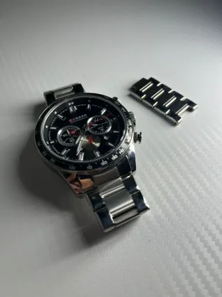 Reloj CURREN Cronógrafo Negro y Plateado