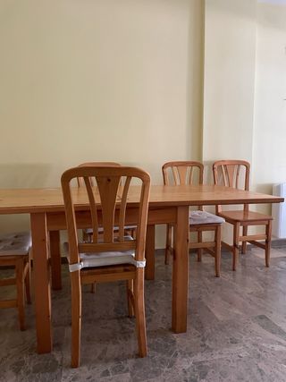 Mesa extensible madera maciza + 6 sillas