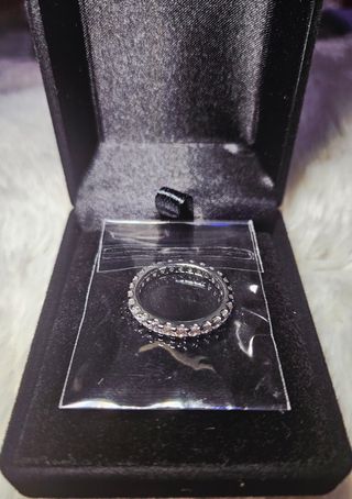 Anello Huitan Oro bianco e Zirconi Elegante