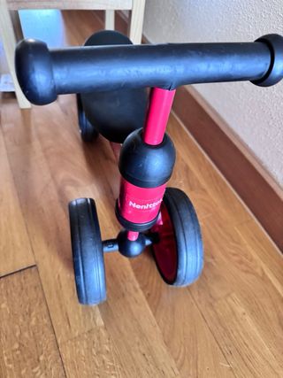 Bici de aprendizaje Juguettos roja