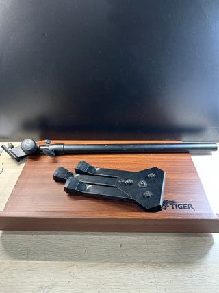 Componentes Incluidos 1 arco de escalada, 1 juego de escalada triangular, 1 tabla de escalar, 1 manual del producto y todo el hardware necesario Altura del producto 75 centímetros