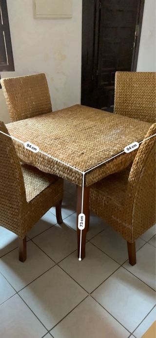 Mesa y 4 Sillas Comedor Mimbre