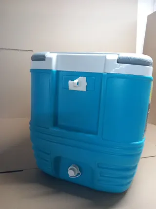 Frigorifero portatile Pinnacle 60 Qt / 57 L Blu