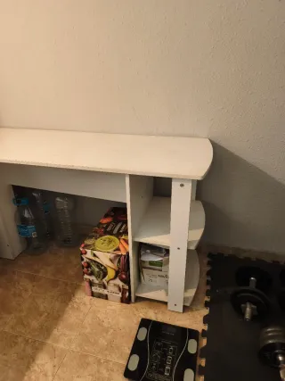 Escritorio esquinero blanco