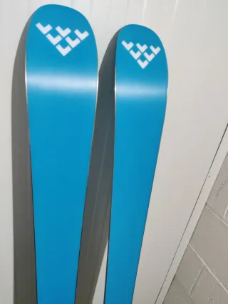 Blackcrows Ova Freebird 176cm Sci da Montagna