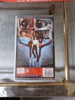 Scary Movie 2 VHS