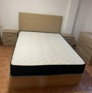 Liquidación de canapés y colchones