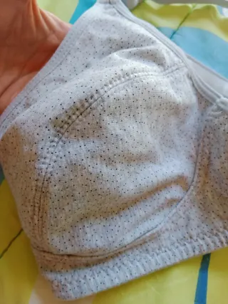 Sujetador gris topitos talla 46/105