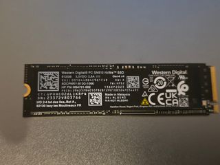 NVMe Western Digital 512GB M.2 2280 - PCIe 4.0 x4