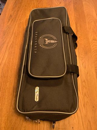 Pedales de guitarra y fuente de alimentación