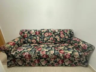 Sofá floral estilo boho