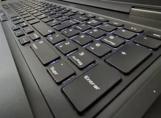 Dell Latitude 5591 i7 Nvidia Geforce 2GB