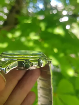 Reloj officina en buen estado