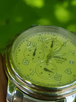 Reloj officina en buen estado