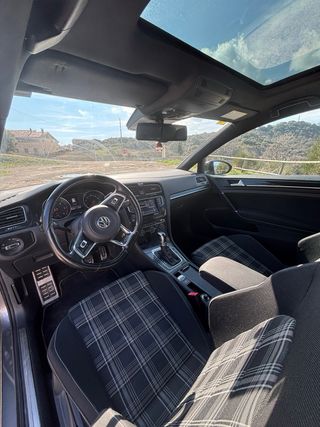 Volkswagen Golf 7 GTD DSG