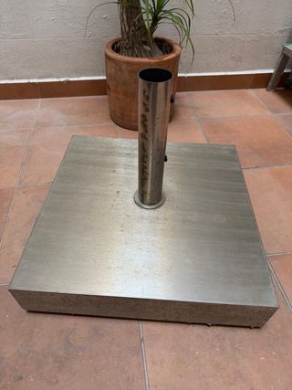 Base para sombrilla de metal