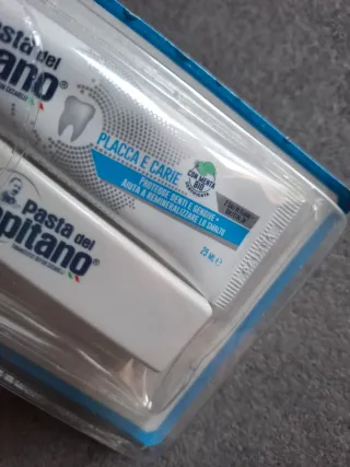 Set 2 pz spazzolini dentifricio viaggio P Capitano