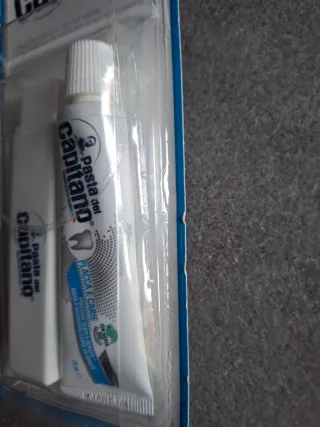 Set 2 pz spazzolini dentifricio viaggio P Capitano