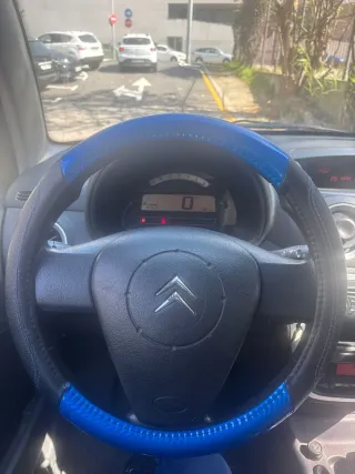 Citroen c3 motor 1.6 hdi 110 CV, año 2007, 2300€