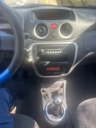 Citroen c3 motor 1.6 hdi 110 CV, año 2007, 2300€