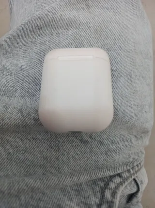 Airpods Apple